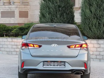 Hyundai Sonata 2019 года за 8 600 000 тг. в Шымкент – фото 2