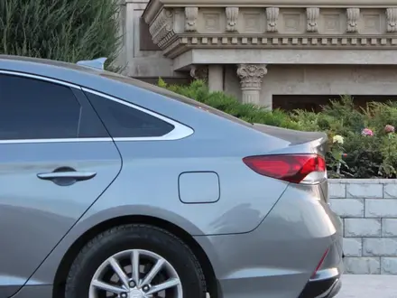 Hyundai Sonata 2019 года за 8 600 000 тг. в Шымкент – фото 6
