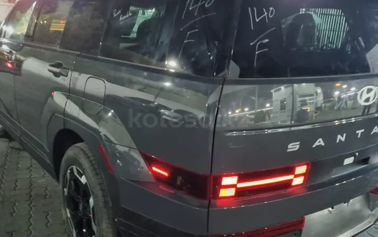 Hyundai Santa Fe 2024 года за 20 000 000 тг. в Алматы