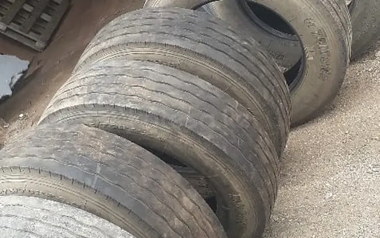 Шины в хорошем состоянии 225/70 R 22.5 6 штук за 35 000 тг. в Кокшетау