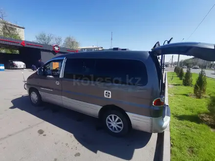 Hyundai Starex 2002 года за 2 700 000 тг. в Алматы – фото 5