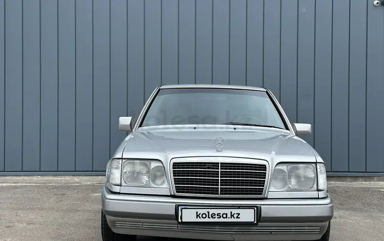 Mercedes-Benz E 250 1994 года за 2 500 000 тг. в Астана