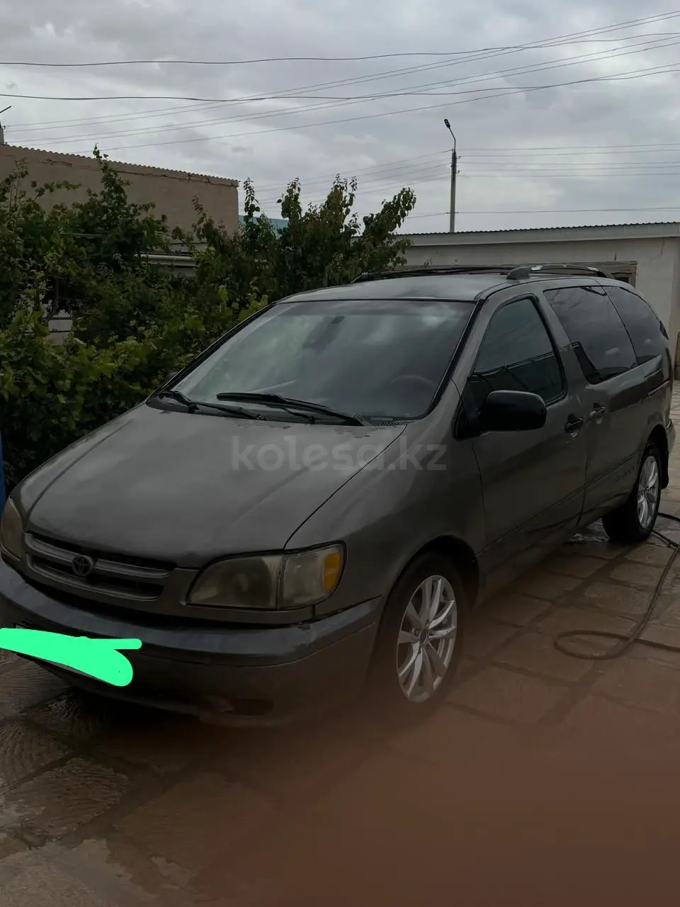 Toyota Sienna, 1999
