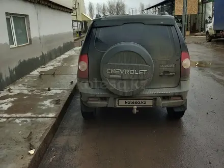 Chevrolet Niva 2014 года за 3 100 000 тг. в Уральск – фото 3
