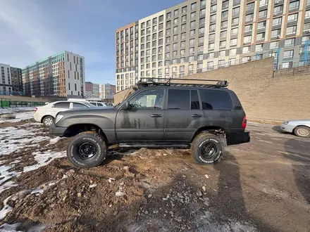 Toyota Land Cruiser 2002 года за 7 500 000 тг. в Астана – фото 2