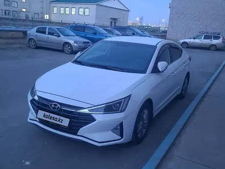 Hyundai Elantra 2019 года за 8 700 000 тг. в Атырау – фото 3