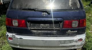 Toyota Ipsum 1998 года за 10 000 тг. в Семей