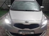 Kia Carens 2014 года за 7 750 000 тг. в Алматы