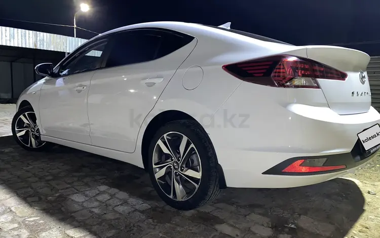 Hyundai Elantra 2019 годаүшін7 700 000 тг. в Атырау
