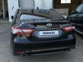 Toyota Camry 2023 года за 13 900 000 тг. в Уральск – фото 6