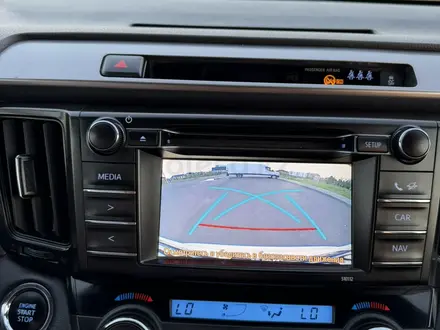 Toyota RAV4 2017 года за 10 000 000 тг. в Астана – фото 18