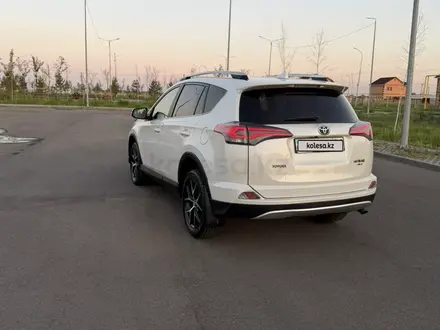 Toyota RAV4 2017 года за 10 000 000 тг. в Астана – фото 5