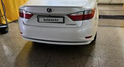 Lexus ES 300h 2013 года за 12 000 000 тг. в Астана