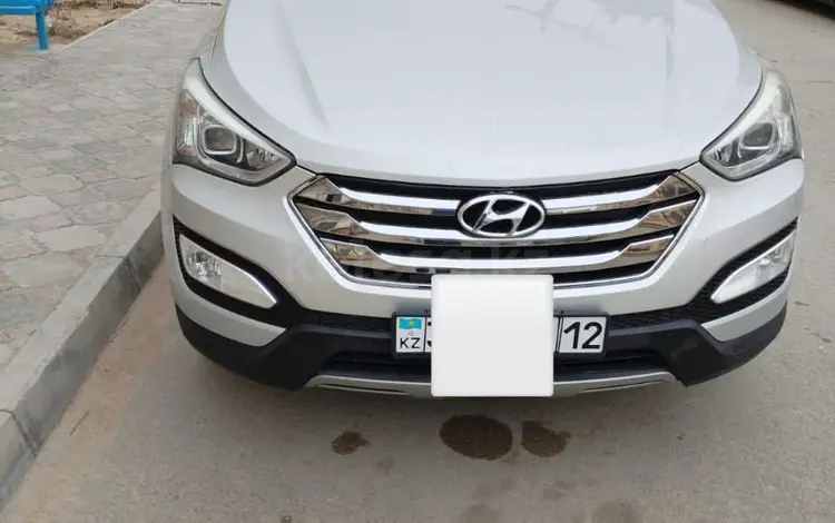 Hyundai Santa Fe 2012 годаүшін8 500 000 тг. в Актау