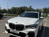 BMW X5 2020 года за 32 500 000 тг. в Алматы – фото 2