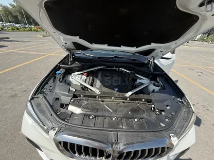 BMW X5 2020 года за 32 500 000 тг. в Алматы – фото 26