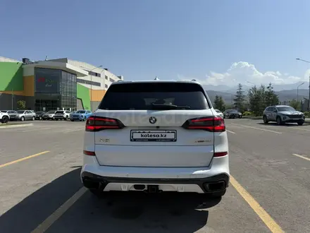 BMW X5 2020 года за 32 500 000 тг. в Алматы – фото 5