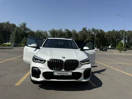 BMW X5 2020 года за 32 500 000 тг. в Алматы – фото 9