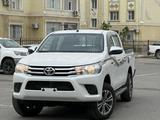 Toyota Hilux 2024 года за 19 300 000 тг. в Актау