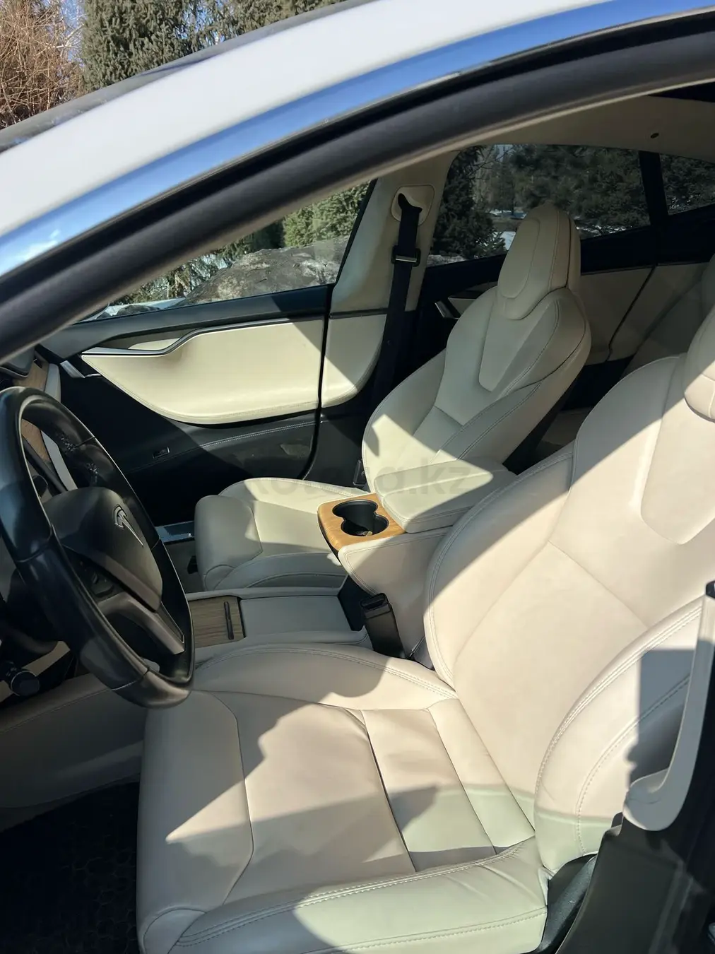Tesla Model S, 2019