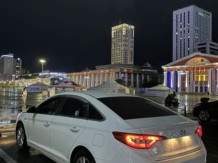 Hyundai Sonata 2016 года за 3 600 000 тг. в Алматы – фото 19