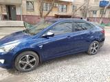 Hyundai Solaris 2015 года за 6 300 000 тг. в Костанай – фото 2