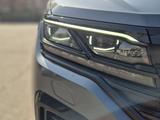 Volkswagen Touareg 2022 года за 32 200 000 тг. в Алматы – фото 2
