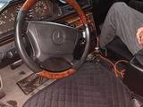 Mercedes-Benz E 280 1994 годаfor2 450 000 тг. в Талдыкорган – фото 4