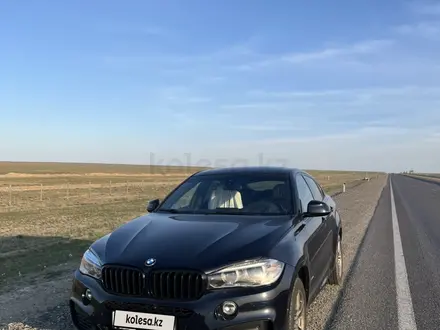 BMW X6 2018 года за 17 500 000 тг. в Алматы – фото 29