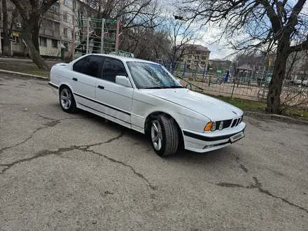 BMW 520 1991 года за 1 650 000 тг. в Тараз – фото 4