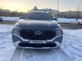 Hyundai Santa Fe 2021 годаүшін15 500 000 тг. в Астана – фото 3