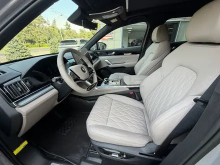 BYD Tang Top 2025 года за 16 700 000 тг. в Алматы – фото 9