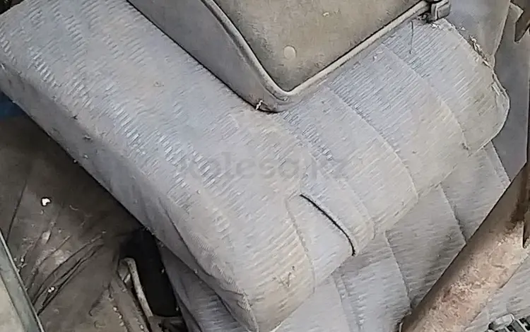 Задние сидения на сурф 185 за 25 000 тг. в Алматы