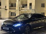 Toyota Camry 2017 года за 13 300 000 тг. в Семей