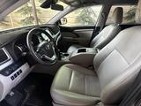 Toyota Highlander 2019 годаүшін18 500 000 тг. в Шымкент – фото 5