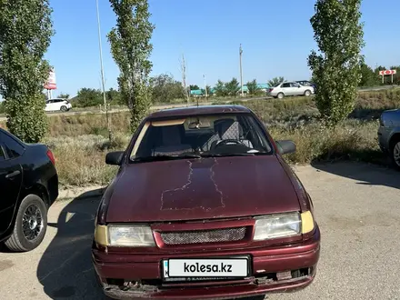 Opel Vectra 1995 года за 400 000 тг. в Актобе – фото 2