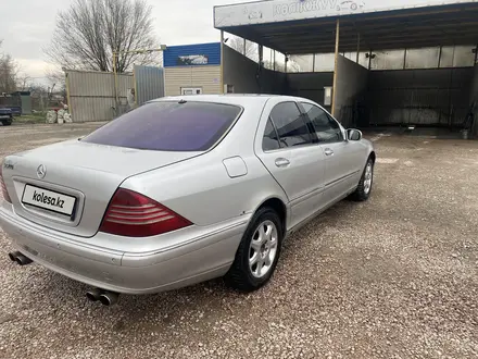 Mercedes-Benz S 500 1999 года за 1 900 000 тг. в Кордай – фото 2