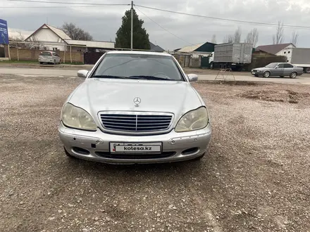 Mercedes-Benz S 500 1999 года за 1 900 000 тг. в Кордай – фото 5