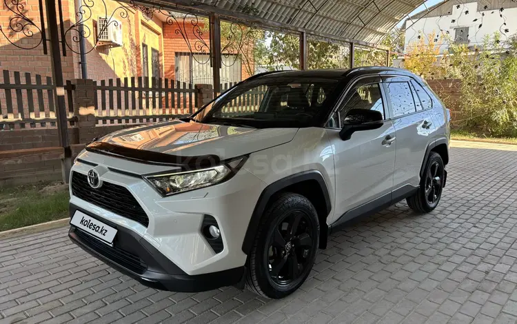 Toyota RAV4 2022 года за 14 800 000 тг. в Кызылорда