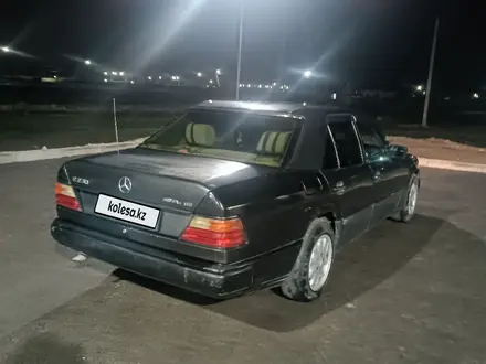 Mercedes-Benz E 230 1991 года за 1 000 000 тг. в Тараз – фото 2