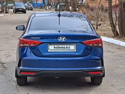 Hyundai Accent 2021 года за 8 900 000 тг. в Петропавловск – фото 6