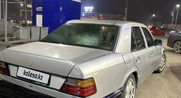 Mercedes-Benz E 260 1990 года за 800 000 тг. в Алматы – фото 2