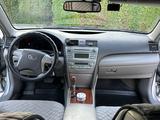 Toyota Camry 2008 годаүшін7 800 000 тг. в Туркестан – фото 2