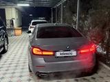 BMW 530 2022 года за 25 500 000 тг. в Алматы – фото 2