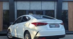 Hyundai Accent 2021 года за 6 995 000 тг. в Караганда – фото 4