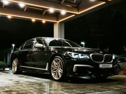 BMW M760 2018 года за 70 000 000 тг. в Шымкент – фото 41