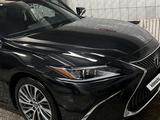 Lexus ES 250 2018 годаүшін21 000 000 тг. в Усть-Каменогорск