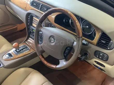 Сиденья передние для Jaguar за 100 000 тг. в Шымкент – фото 8