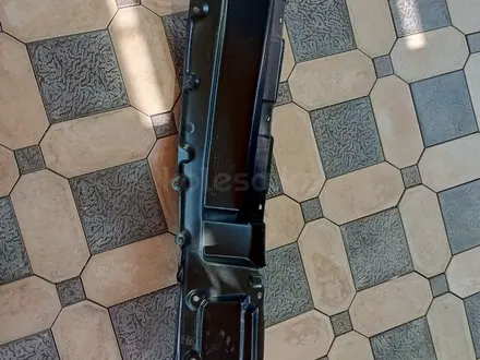 Подкрыльник на Toyota Land Cruiser 1998-2007 за 8 000 тг. в Алматы – фото 4
