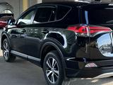 Toyota RAV4 2018 года за 10 500 000 тг. в Алматы – фото 5